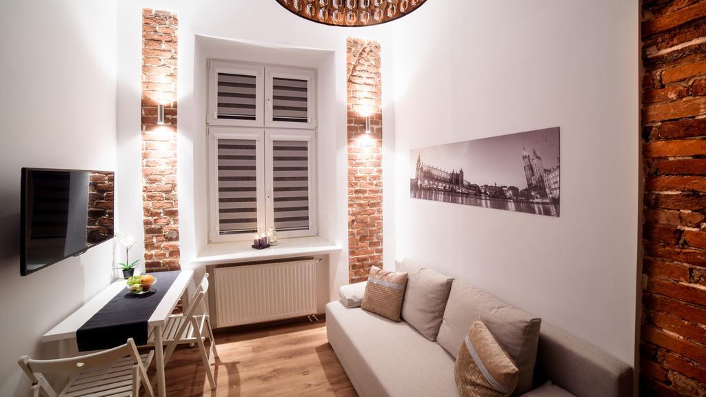 Cracow Rent Apartments - Spacious Apartments For 2-7 People In Quiet Area - Kolberga Street Nr 3 - 10 Min To Main Square By Foot Krakow Luaran gambar