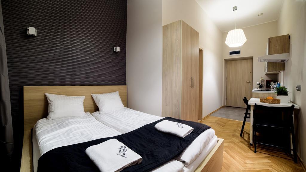 Cracow Rent Apartments - Spacious Apartments For 2-7 People In Quiet Area - Kolberga Street Nr 3 - 10 Min To Main Square By Foot Krakow Luaran gambar