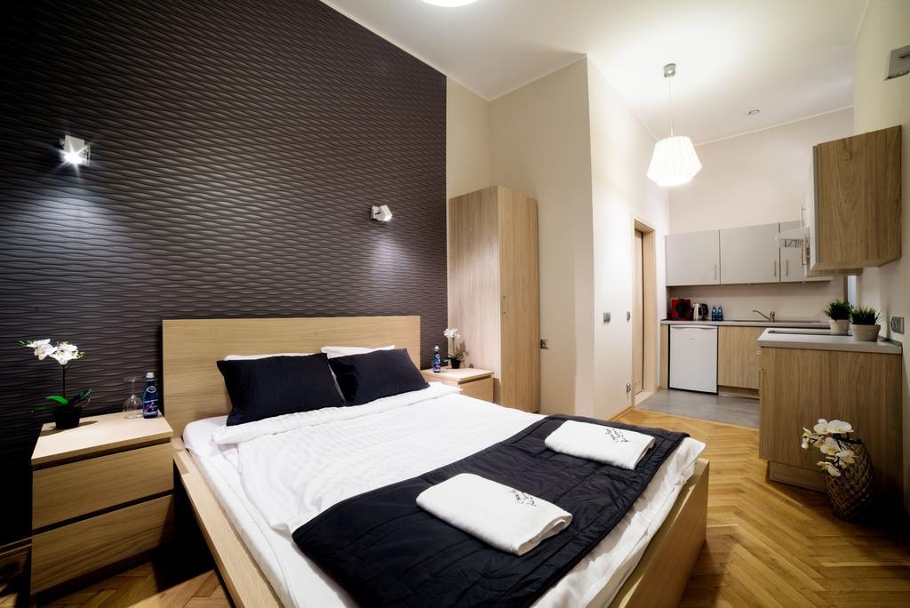 Cracow Rent Apartments - Spacious Apartments For 2-7 People In Quiet Area - Kolberga Street Nr 3 - 10 Min To Main Square By Foot Krakow Luaran gambar