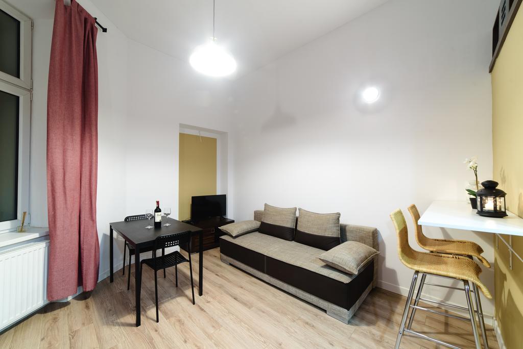 Cracow Rent Apartments - Spacious Apartments For 2-7 People In Quiet Area - Kolberga Street Nr 3 - 10 Min To Main Square By Foot Krakow Luaran gambar