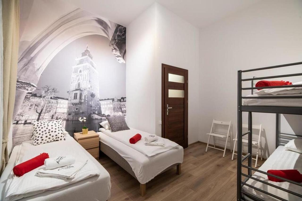 Cracow Rent Apartments - Spacious Apartments For 2-7 People In Quiet Area - Kolberga Street Nr 3 - 10 Min To Main Square By Foot Krakow Luaran gambar